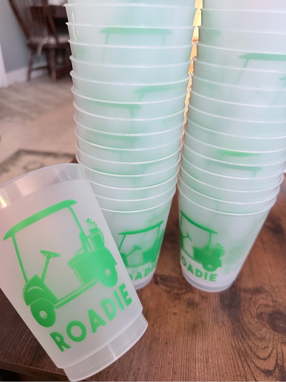 Golf Roadie Plastic Cups